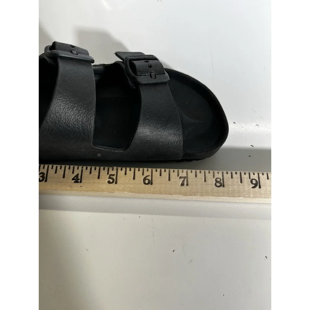Birkenstock Black Rubber Kids Sandals 2 Straps Size 31. (youth 13-13.5‎